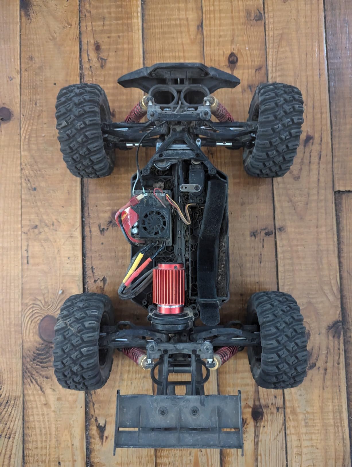 Hosim 1/10 Off Road RC Cars Fast 68KM/H, RTR Brushless RC Car for Adults customer photo 1