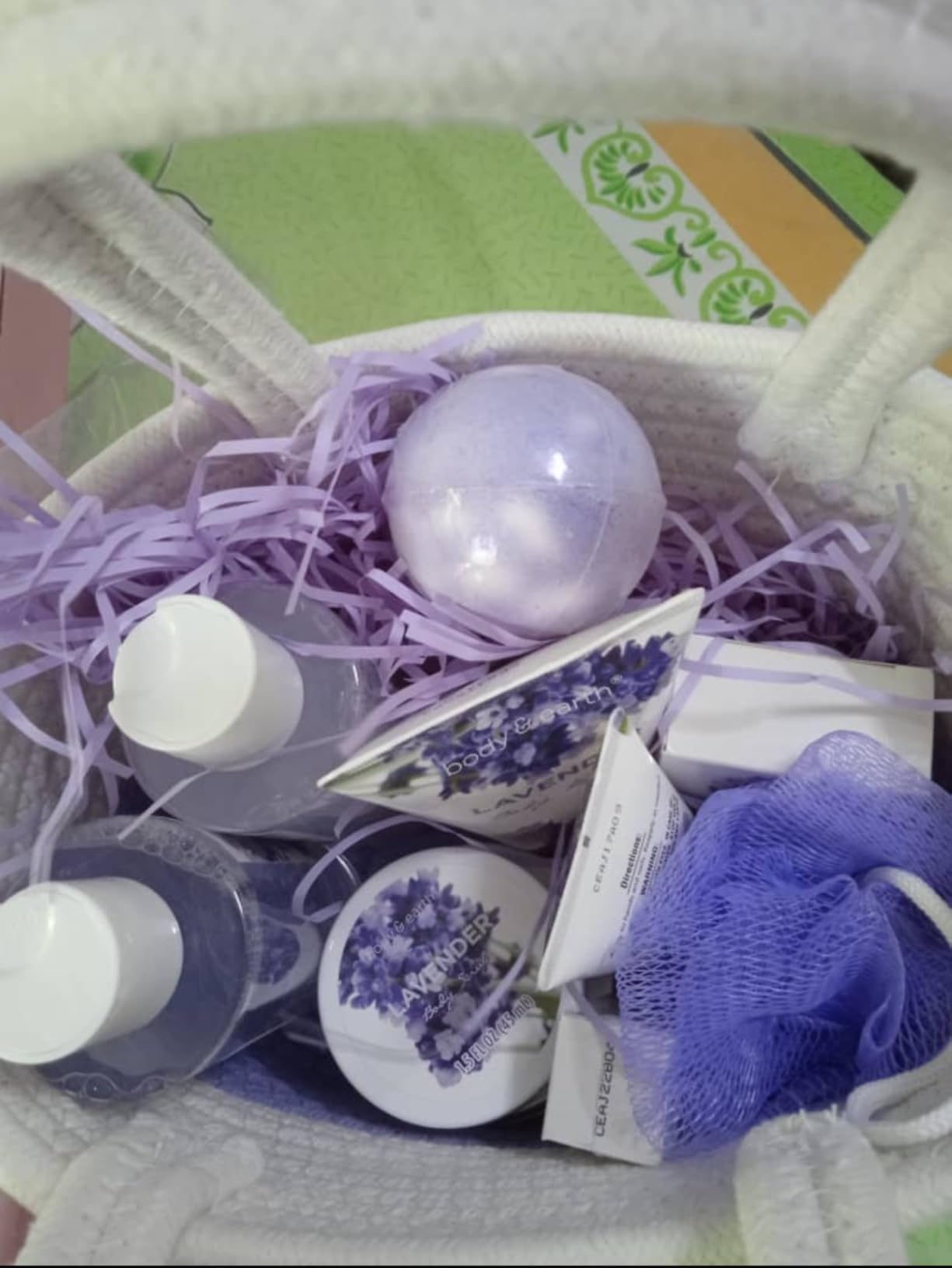 BODY & EARTH Spa Gift Baskets for Women 11pcs Lavender Gift Sets with Bubble Bath, Shower Gel, Body Lotion, Mom Birthday Gifts, Spa Kit, Purple Gift for Her, Christmas gifts customer photo 1
