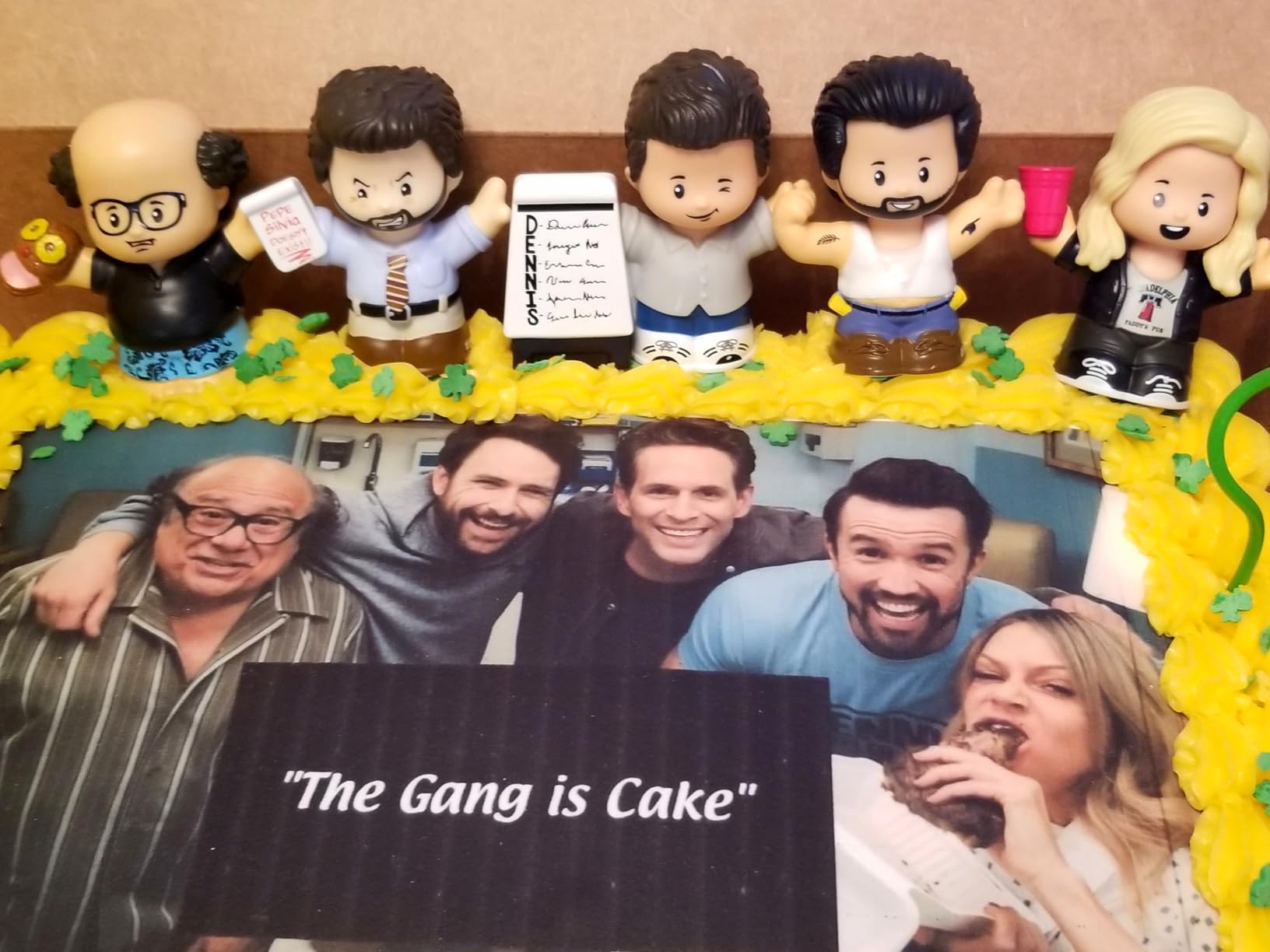 Little People Collector It’s Always Sunny in Philadelphia Special Edition Figure Set for Adults & Fans in Display Box customer photo 2