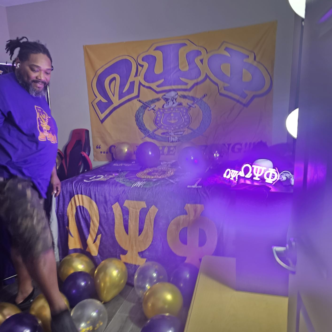 Psi Phi Fraternity Neon Signs for Wall Decor,Dimmable Led Greek Lettering Psi Phi Decor,USB Powered Fraternity Gifts for Man Cave Kids Room Bedroom Bar Birthday Gifts(11.8 * 4in) customer photo 2
