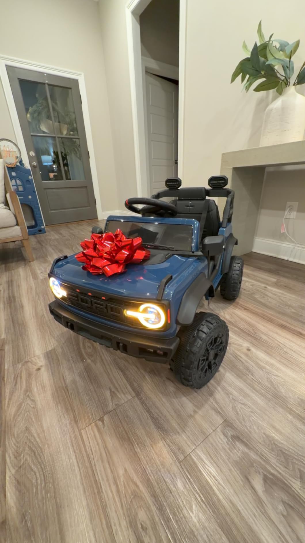 12V Licensed Ford Bronco Raptor Ride on Toys, Kids Electric Car w/Parental Remote Control, Spring Suspension, Soft Start, Bluetooth, LED Lights, Gift for Girls & Boys Ages 3-6 (Pink) customer photo 1