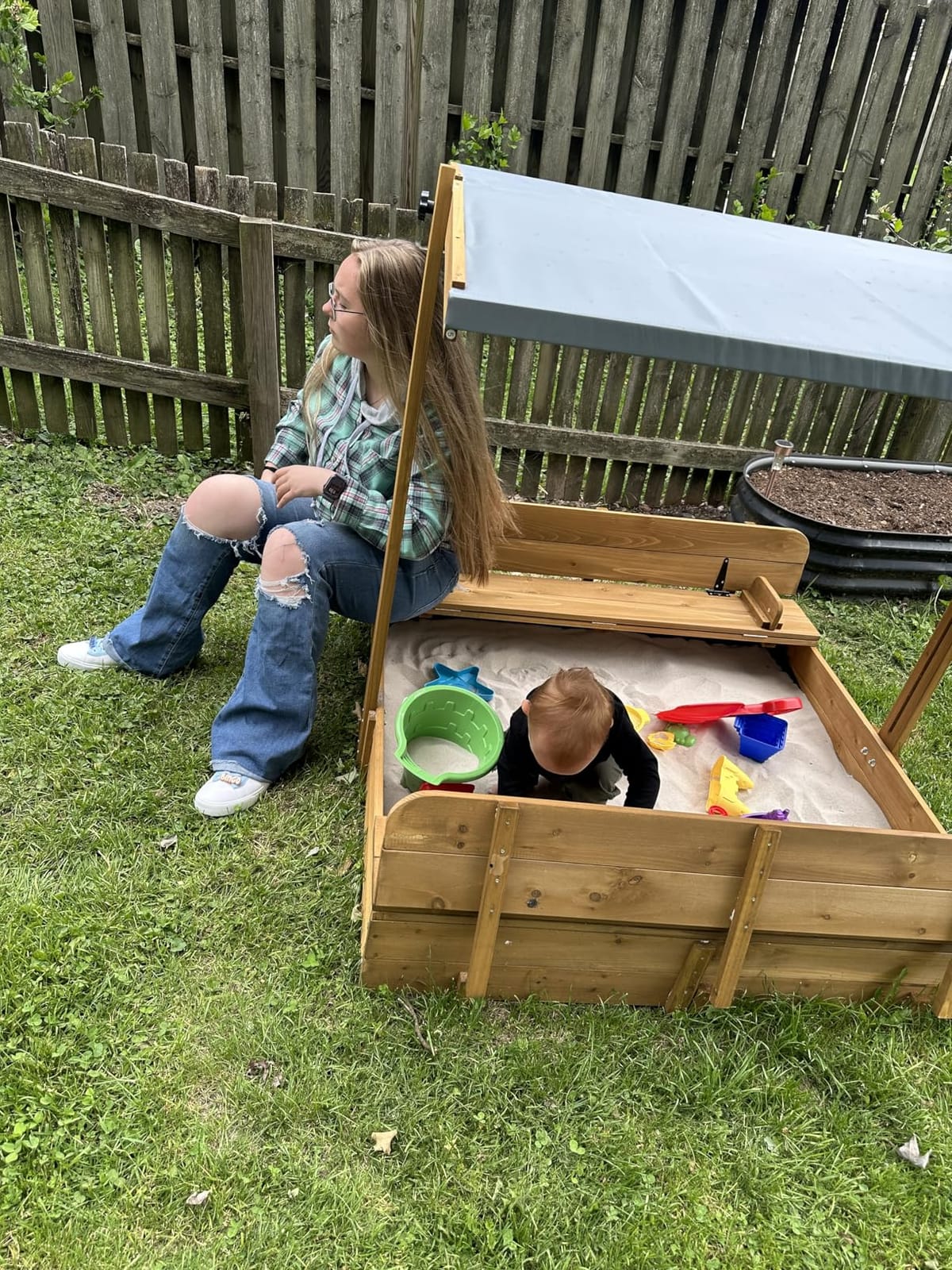 PetsCosset Wooden Sandbox with Lid for Kids, 47x47in, with Foldable Benches customer photo 1
