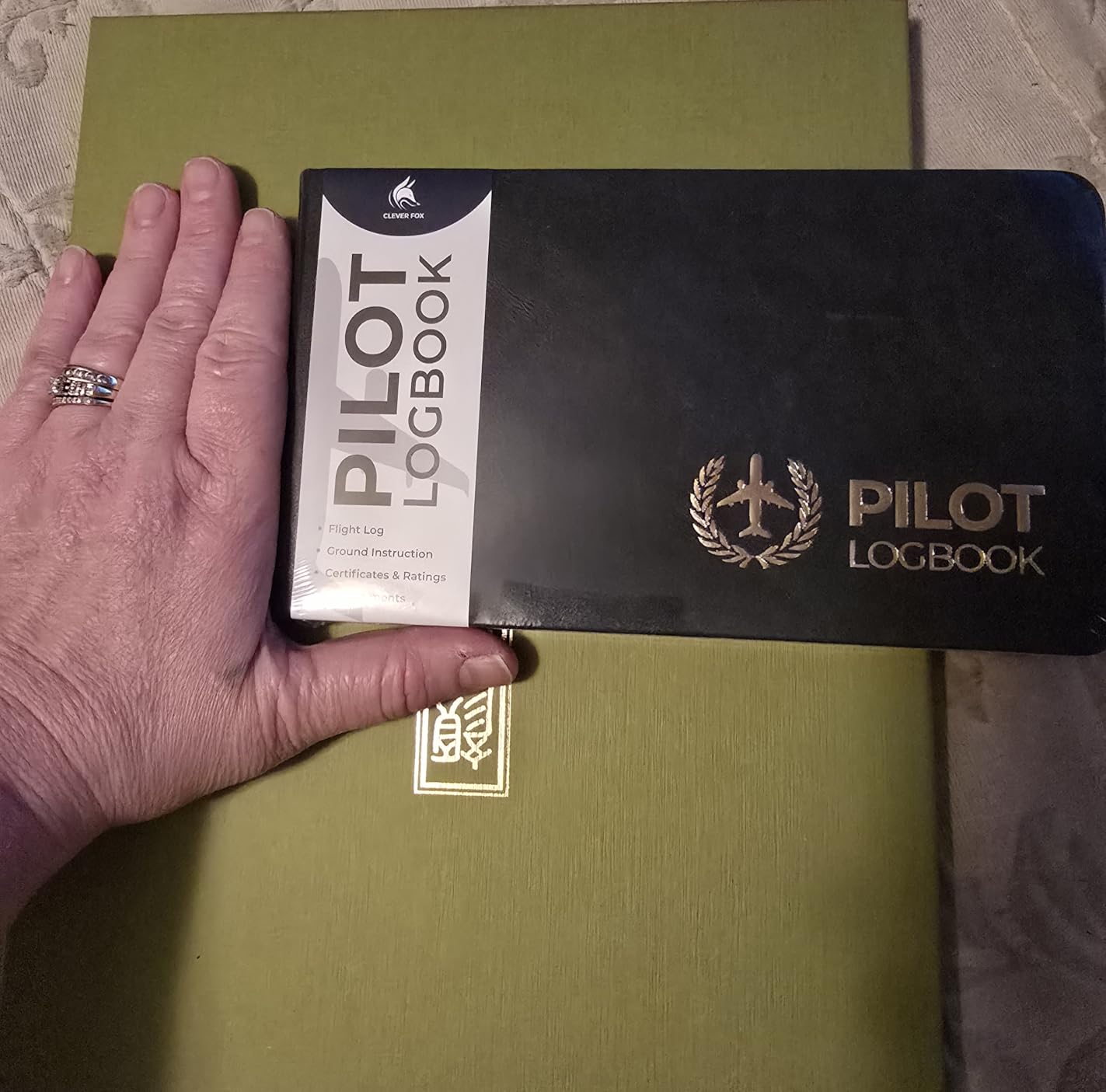 Clever Fox Pilot Logbook, Student Pro Flight Log, Radar Green, Green Pages | Aviation gift for men, Faa flight hours book for professional, private & pilots in training, Hardcover journal, 120gsm paper customer photo 2