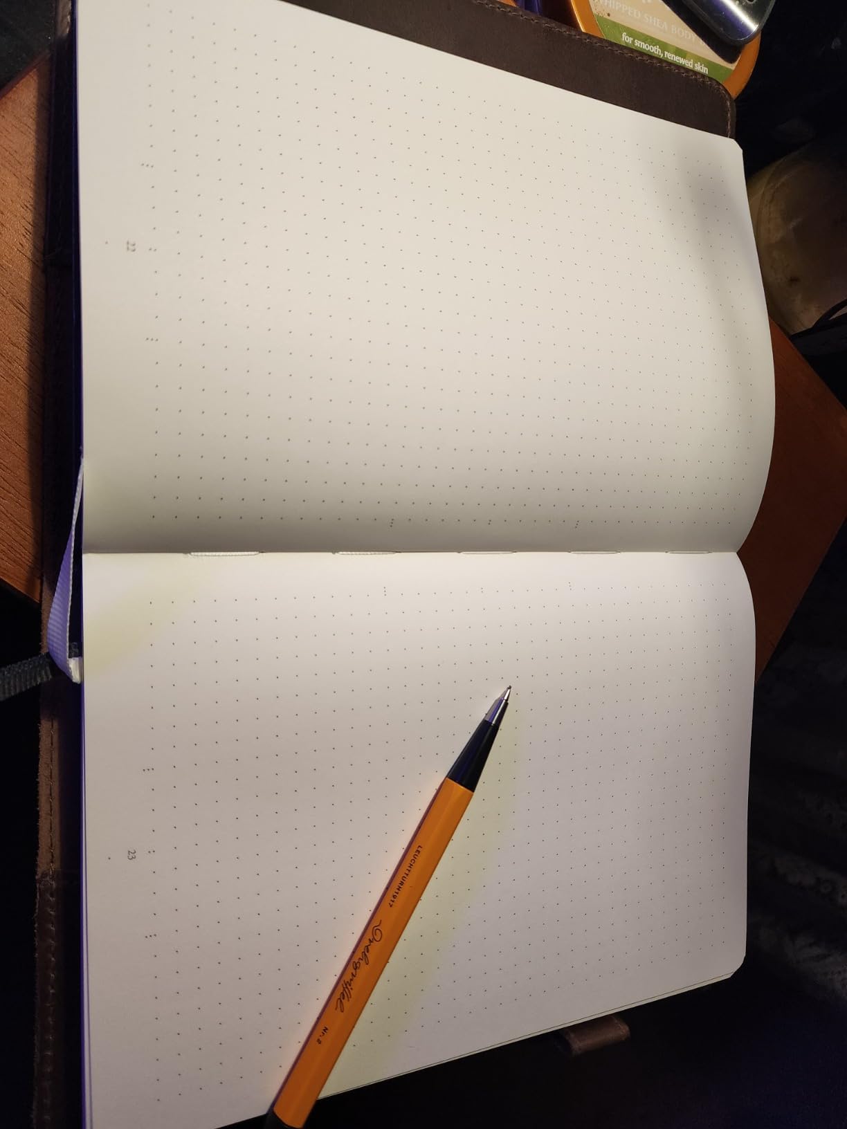 LEUCHTTURM1917 The Official Bullet Journal Edition 2 - Notebook Built for BuJo, Medium A5 204 Pages of 120gsm Paper, With Bujo Pocket Guide (Yellow24) customer photo 1