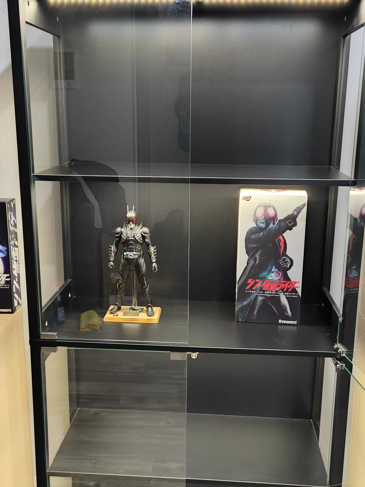 BROTTAR Display Cabinet with Glass Doors, 4-Tier Display Case, Black | Curio Cabinet with 3 Color Lights for Collectibles, Storage Cabinets with Human Body Sensor customer photo 1