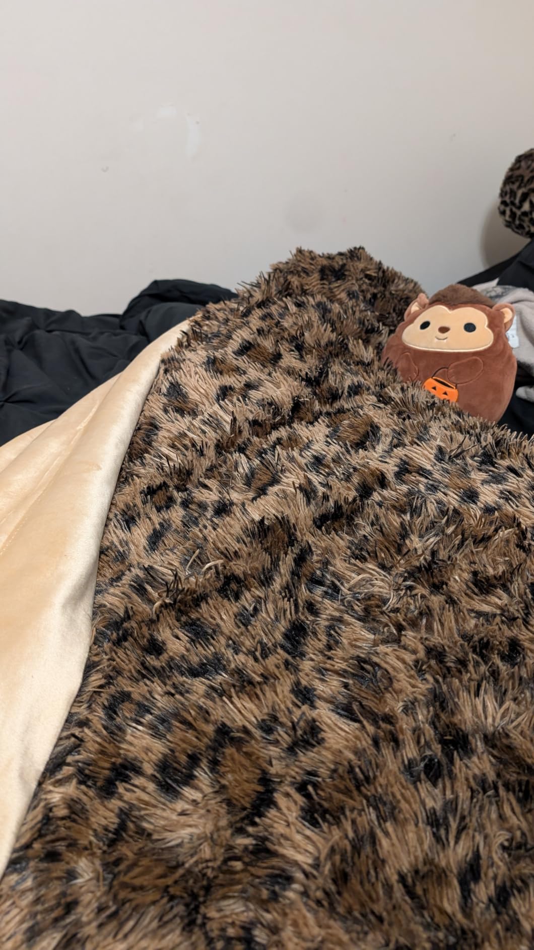 XeGe Luxury Faux Fur Throw Blanket, Tiger Print Brown, 60