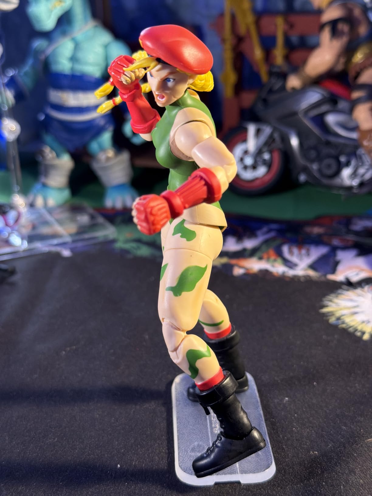 Jada Toys – Street Fighter II Cammy Action Figure - 1:12 Scale Collectible - Includes Interchangeable Heads, Hands, and Accessories - Ages 13+ - Classic Video Game Nostalgia customer photo 2
