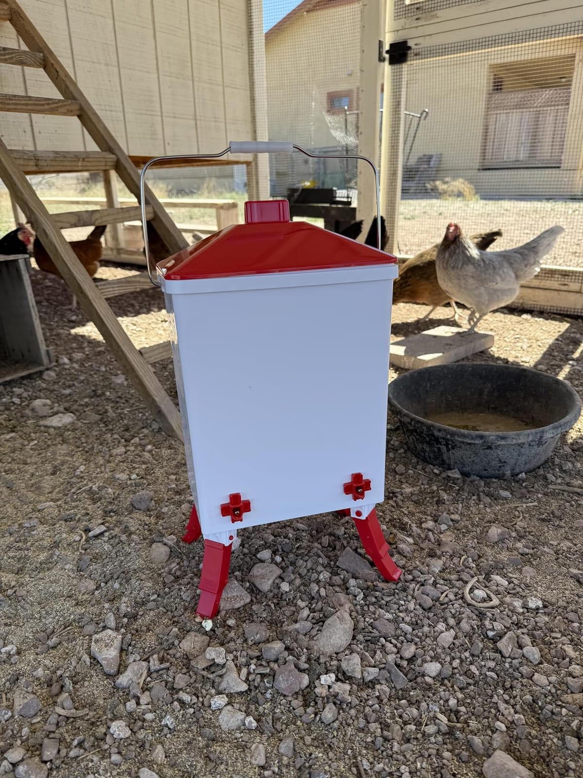 3.6 Gal Chicken Waterer with 4 Water Nipples - 3 Height Adjustable customer photo 2