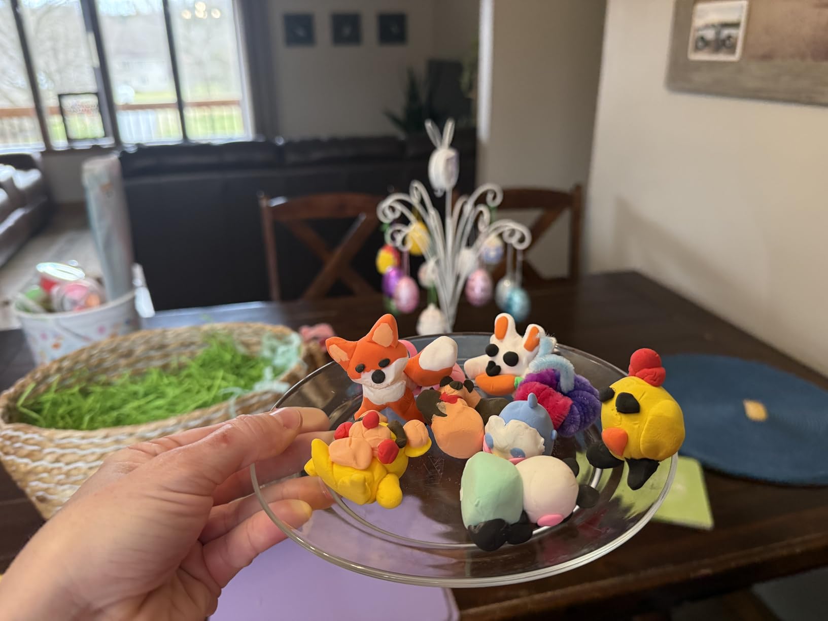 LOUFOR Air Dry Clay Kit - 12 Animals Modeling Clay for Kids Arts and Crafts | Ultra Light & Soft, Safe & Non-Toxic customer photo 1
