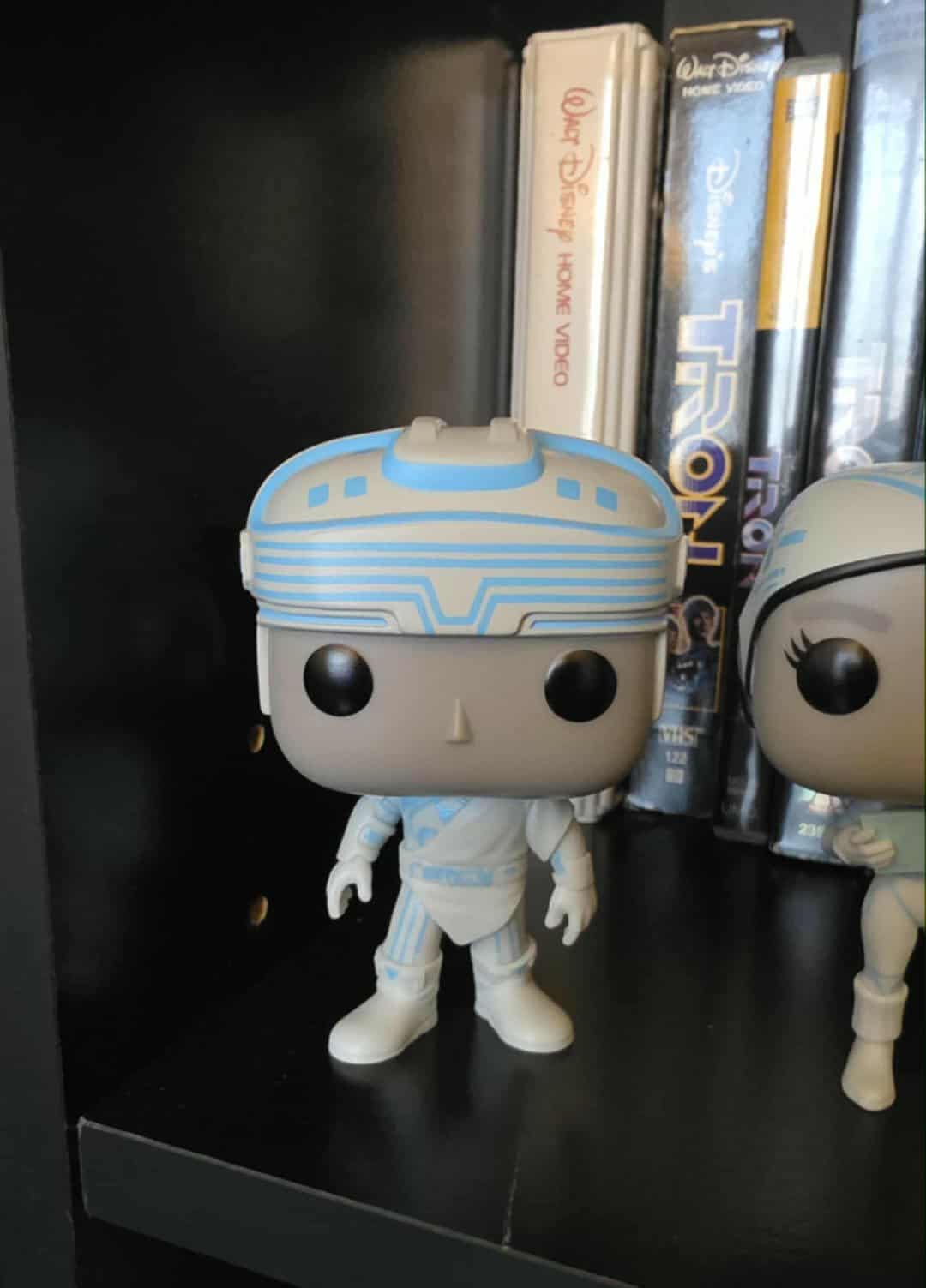 Funko POP! Movies: Tron (1982) - Kevin Flynn | Official Sci-Fi Merch - Collectable Vinyl Figurine customer photo 1