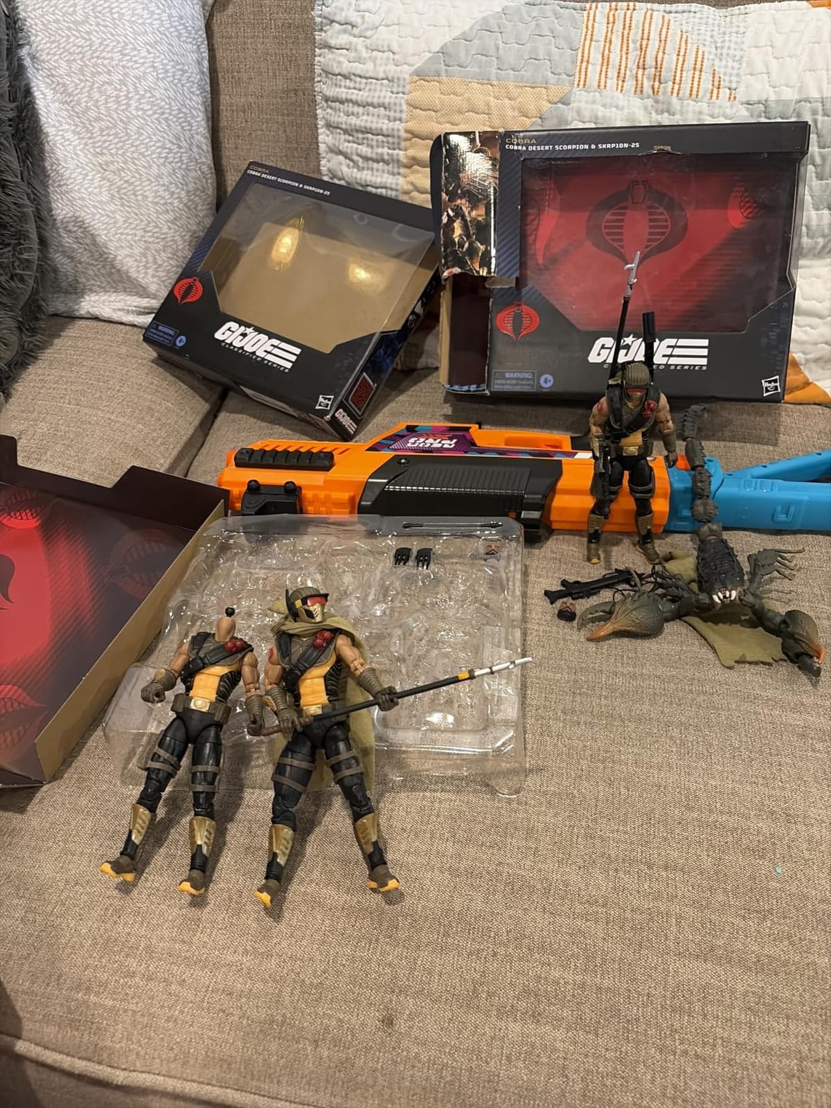 G.I. Joe Classified Series #180, Cobra Desert Scorpion & SKRP10N-25, Collectible 6 Inch Action Figure with 12 Accessories customer photo 2