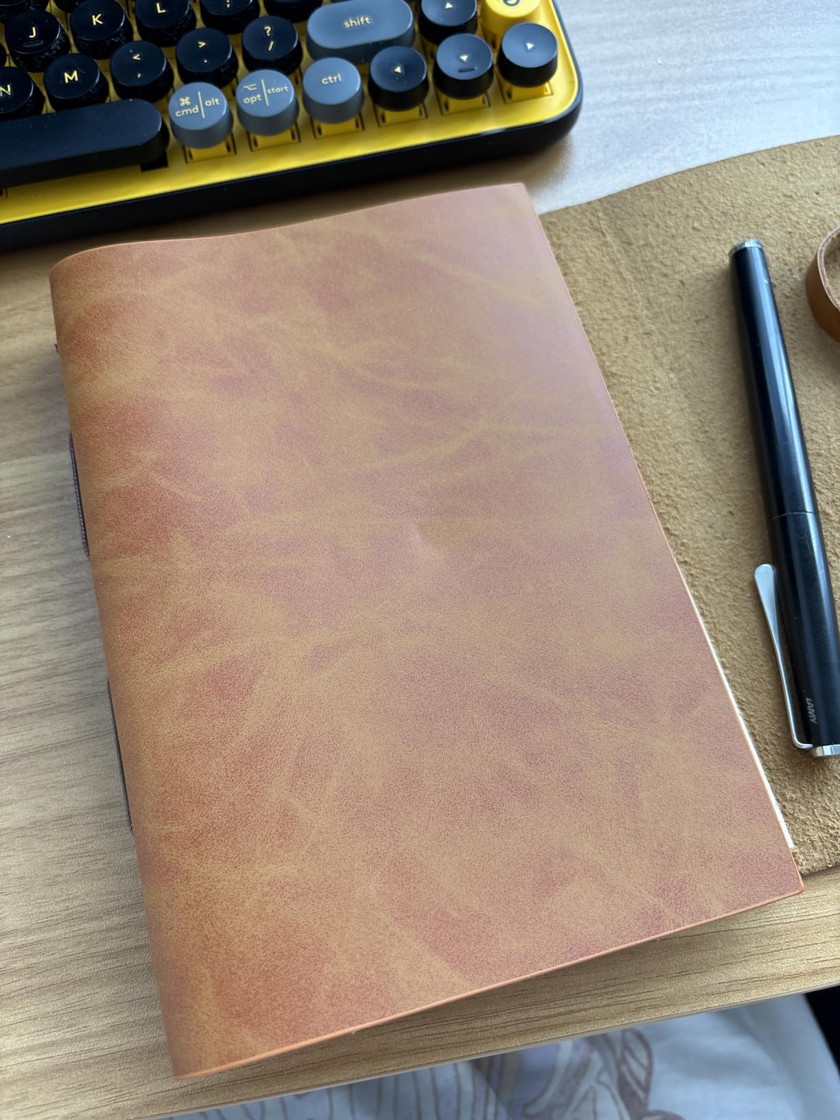 RILIHO Leather Journal Notepad, Small Notebook 4.8x6.5 Inches, Mini Journal, Retro Premium Planner, Lined Diary Vintage Style, Ideal for Women and Men, Artists, Travelers, Grey customer photo 1