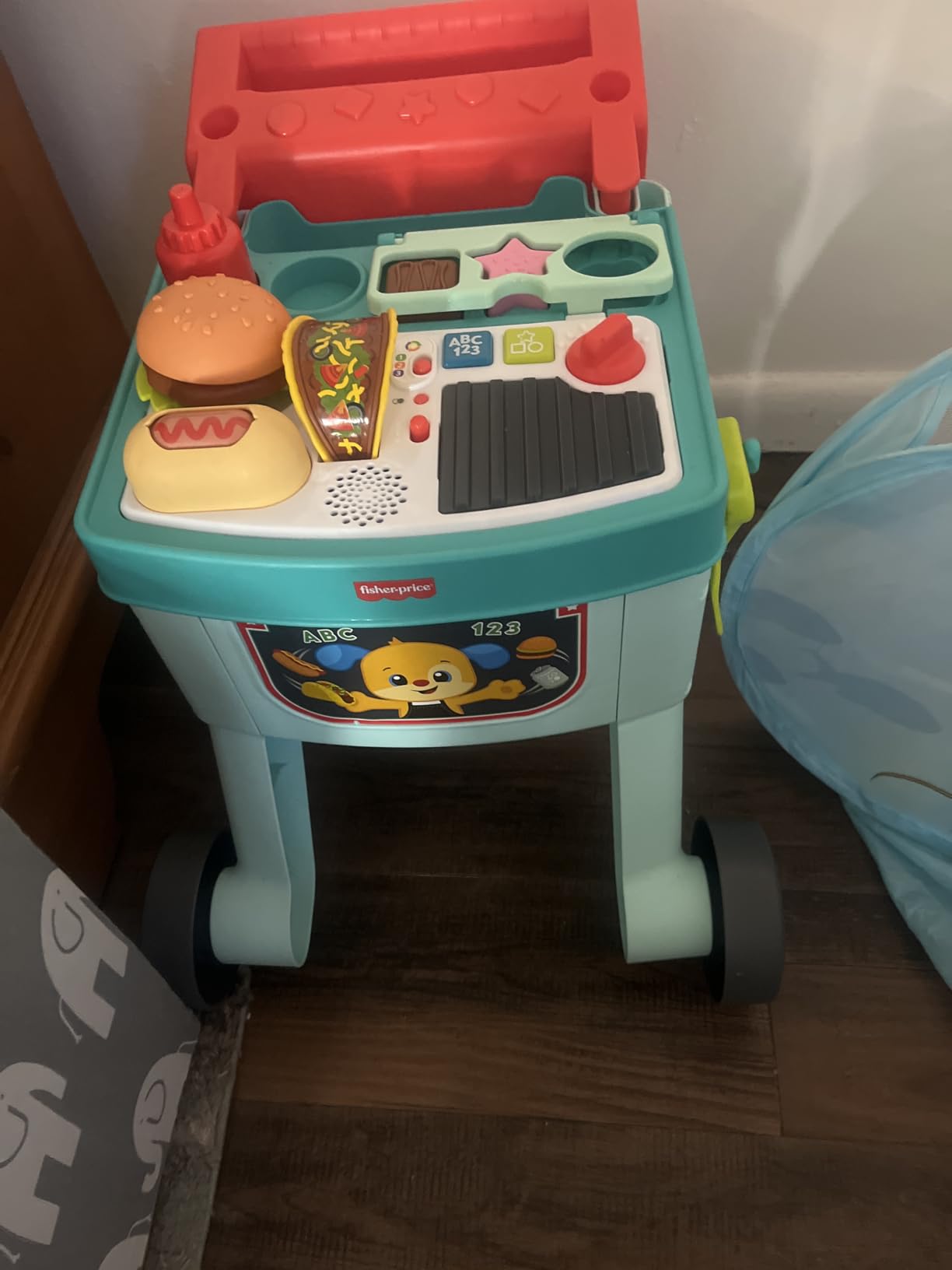 Fisher-Price Laugh & Learn 4-in-1 Snack Cart Walker, Multilanguage customer photo 2