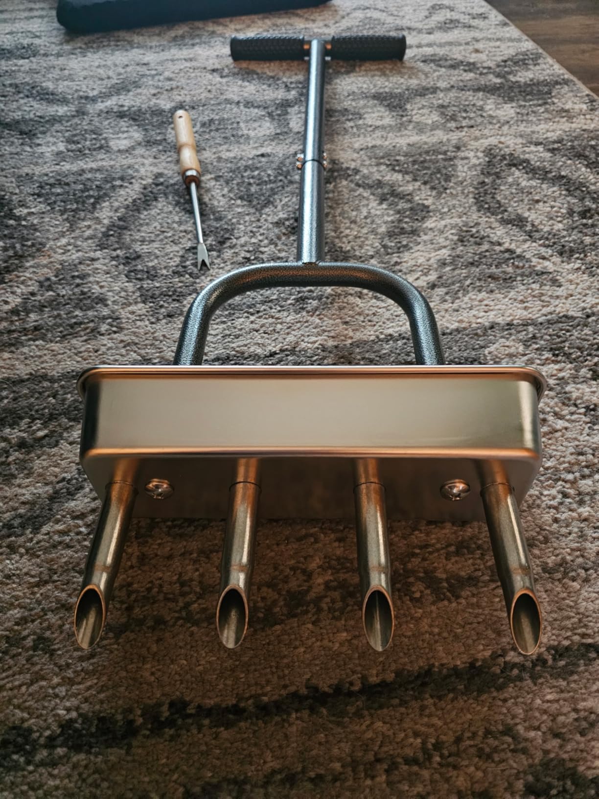 Lawn Coring Aerator Tool, 4 Core Stainless Steel Manual Aerator customer photo 2
