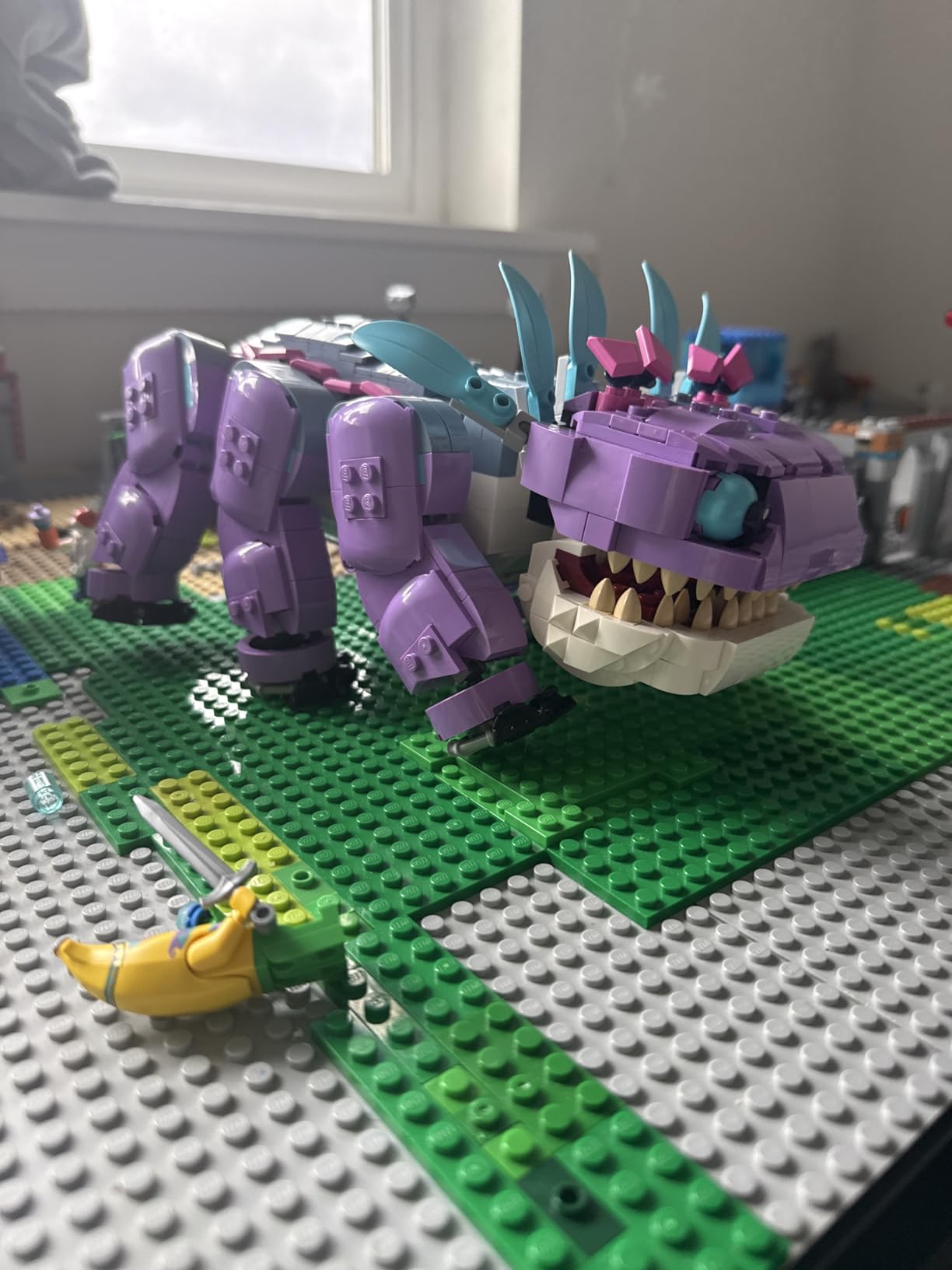 LEGO Fortnite Klombo Kids Toy - Fortnite Action Figure with Peely and Oro Minifigures - Pretend Play and Building Toy for Girls and Boys 10+ - Gift Idea for Birthdays and Gaming Fans - 77077 customer photo 1