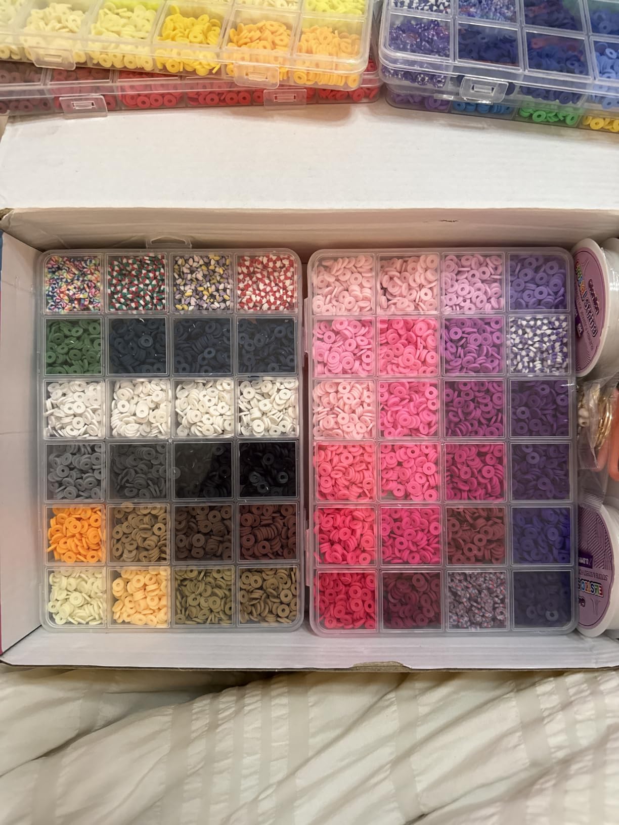 Gionlion 30,000 Pcs Clay Beads Bracelet Making Kit, 168 Colors 8 Boxes Flat Preppy Beads for Friendship Bracelets, Jewelry Kit with Pendant Charms Elastic String Crafts Arts Crafts Gifts customer photo 1