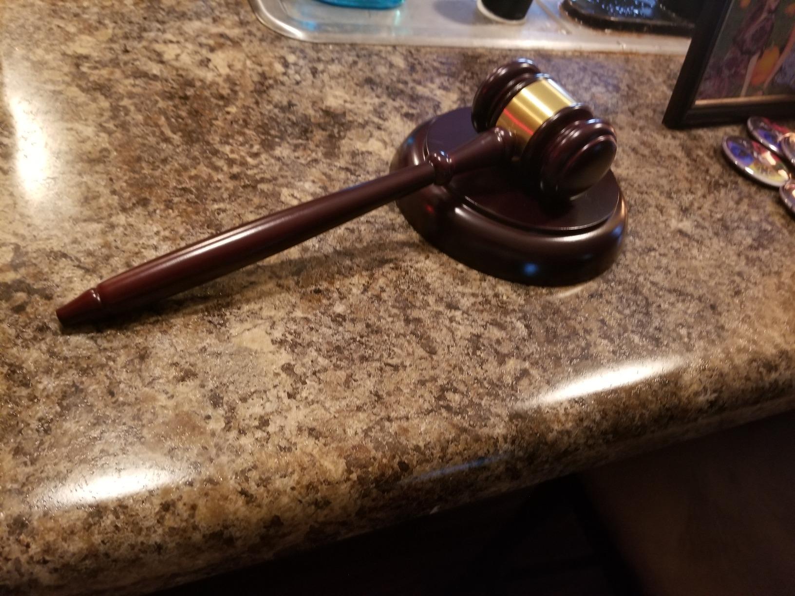 Wooden Gavel with Block Set, Wooden Gavel with Sound Block Set, Loud Clear Strike for Mock Trials, Meetings, Auctions, HOA, Judges & Gift customer photo 2