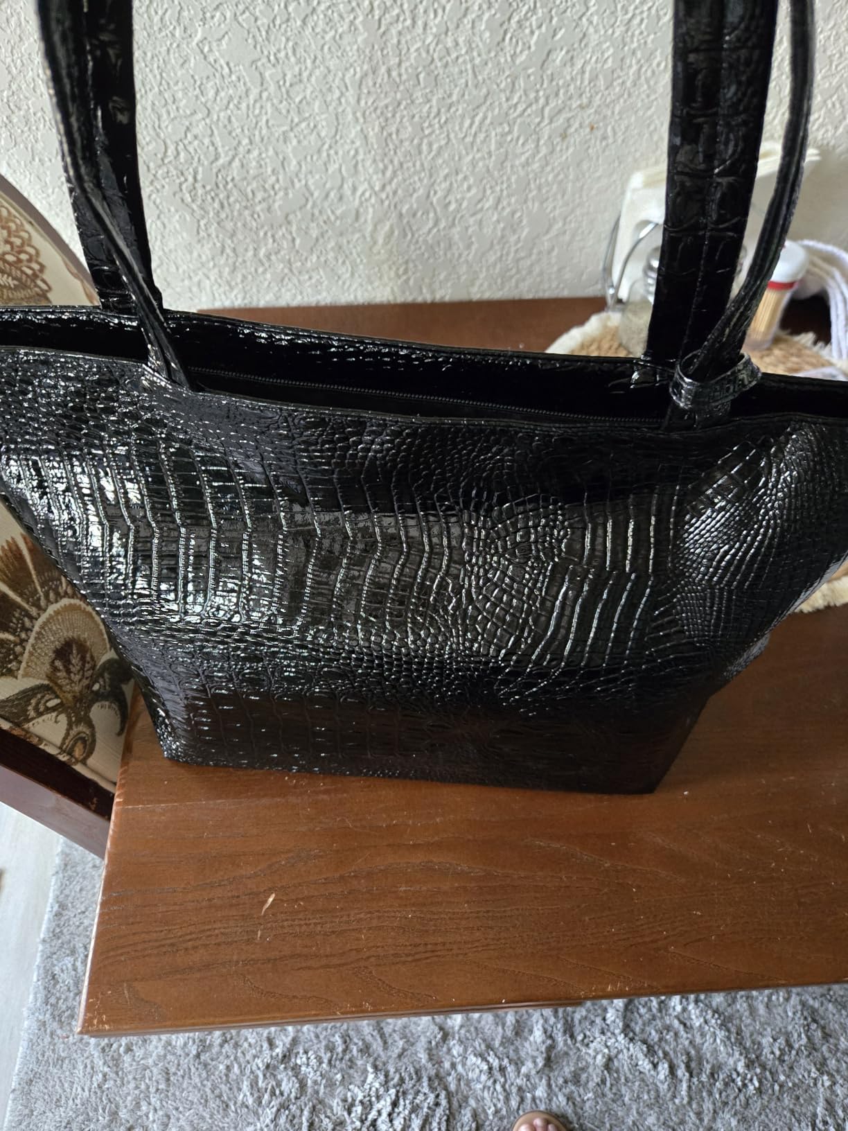 Mahadeku Large Capacity Crocodile Print Leather Tote Bag Reliable Zipper Long-Lasting Roomier for Work Travel Gym Silver customer photo 2