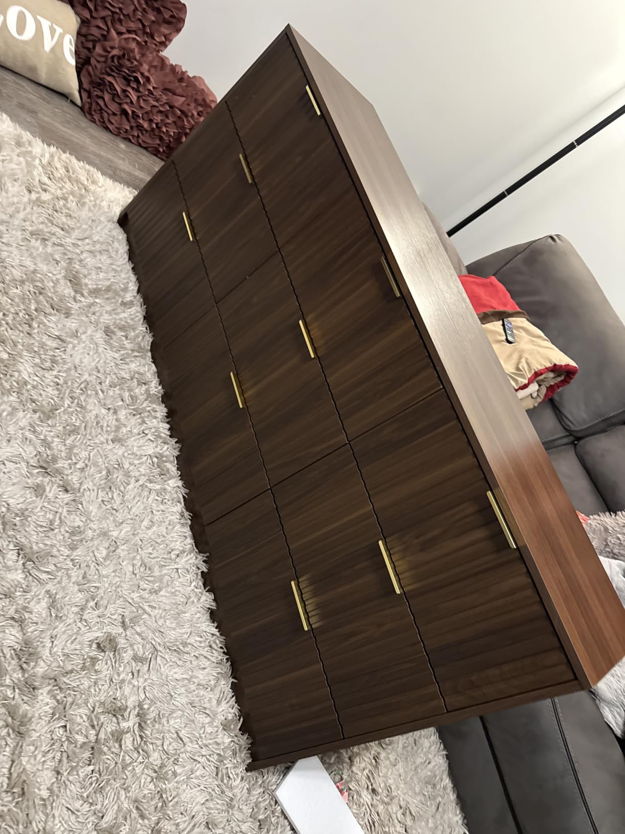 Furniway Black Dresser for Bedroom, Modern Dresser with 5 Drawers and Smooth Slides, Wide Chest of Drawers with Golden Handles for Bedroom, Living Room, Closet, 15.7