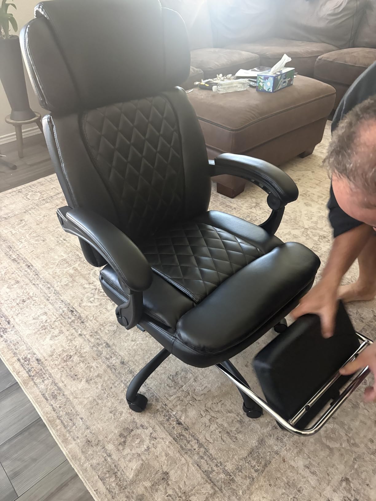 400lbs Executive Office Chair with Foot Rest for Heavy People, Ergonomic Big and Tall Desk Chair with Adjustable Headrest, High Back PU Leather Comfy Heavy Duty Computer Chair with Spring Cushion customer photo 1