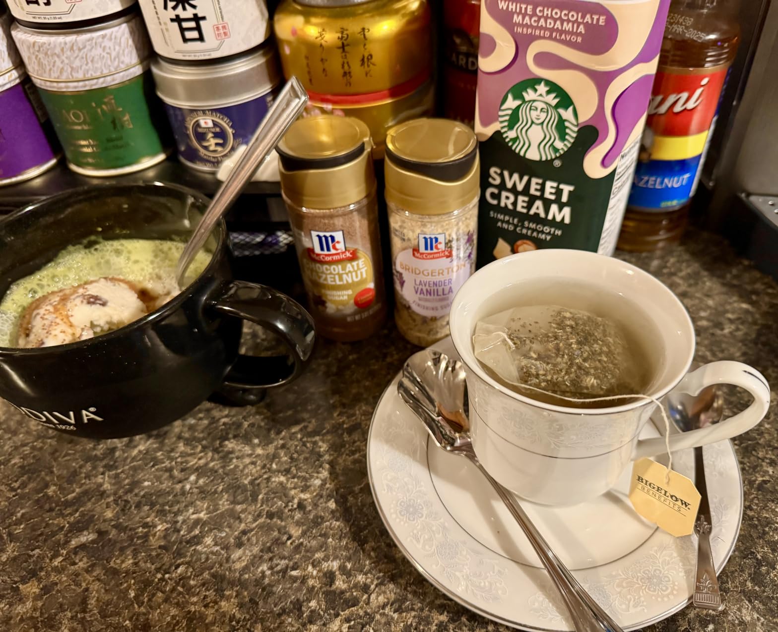 McCormick Bridgerton Finishing Sugar, Lavender Vanilla, Limited Edition, Floral Lavender Notes, Smooth Vanilla Flavor, For Cakes, Cocktails, Matcha Tea, and More, 3.45 oz customer photo 2
