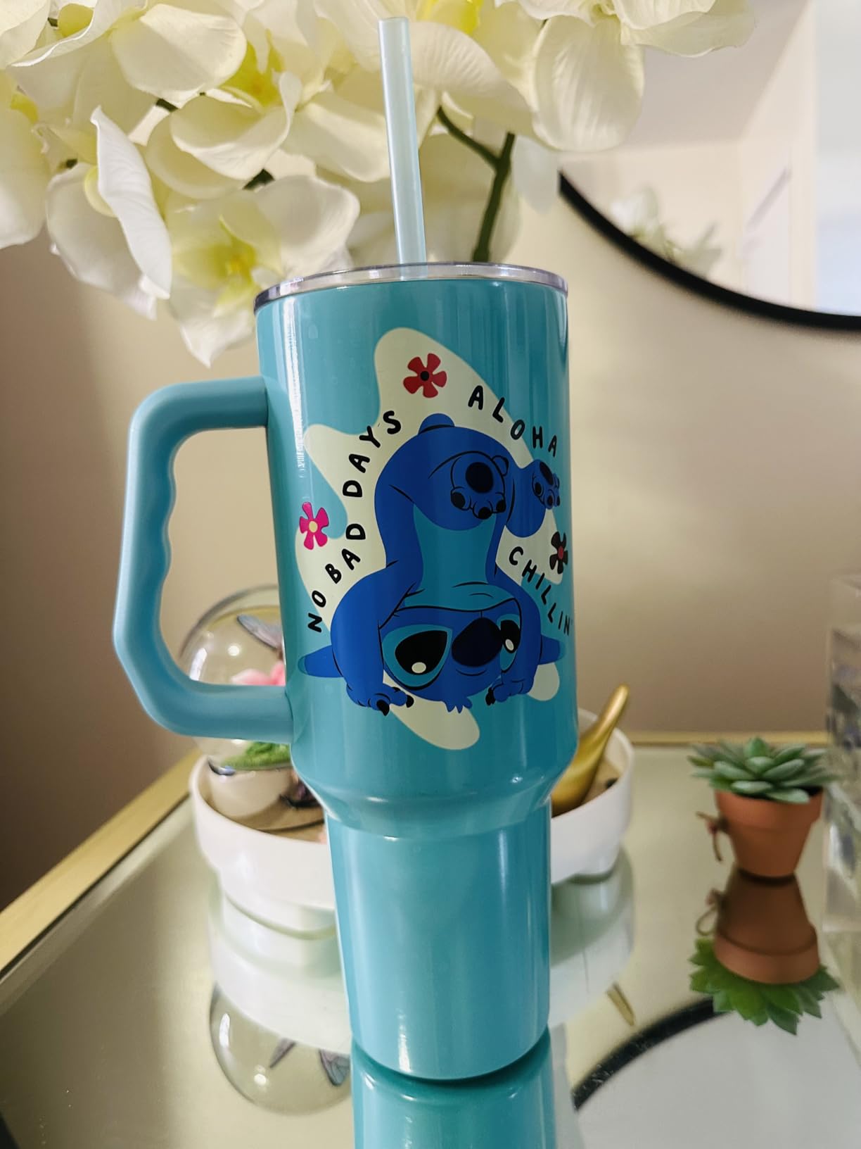 Silver Buffalo Peanuts Gang, Stainless Steel Tumbler, 40oz | Charlie Brown, Snoopy, Woodstock, Lucy, Sally and Linus, Double Walled, Handle and Straw Cap, Fits in Standard Cup Holder customer photo 1