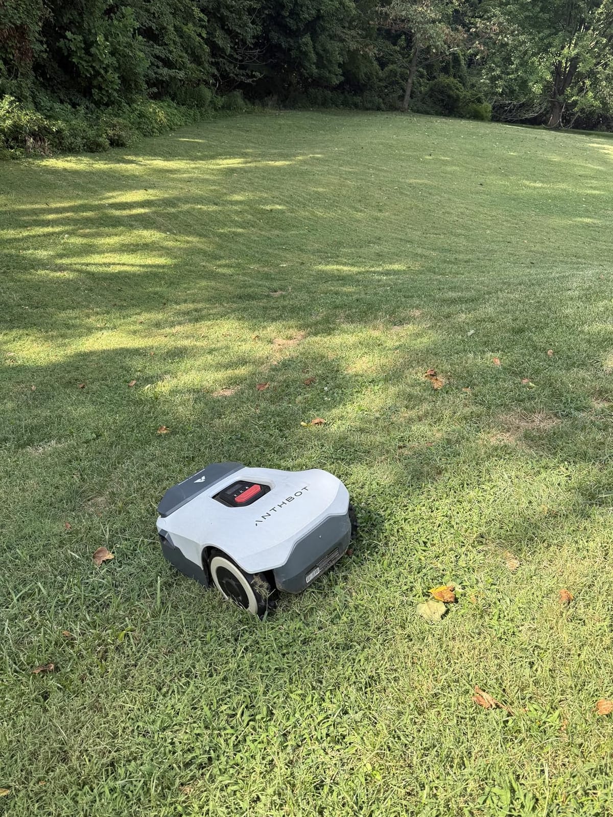 ANTHBOT Genie1000 Robot Lawn Mower NO Wire customer photo 2