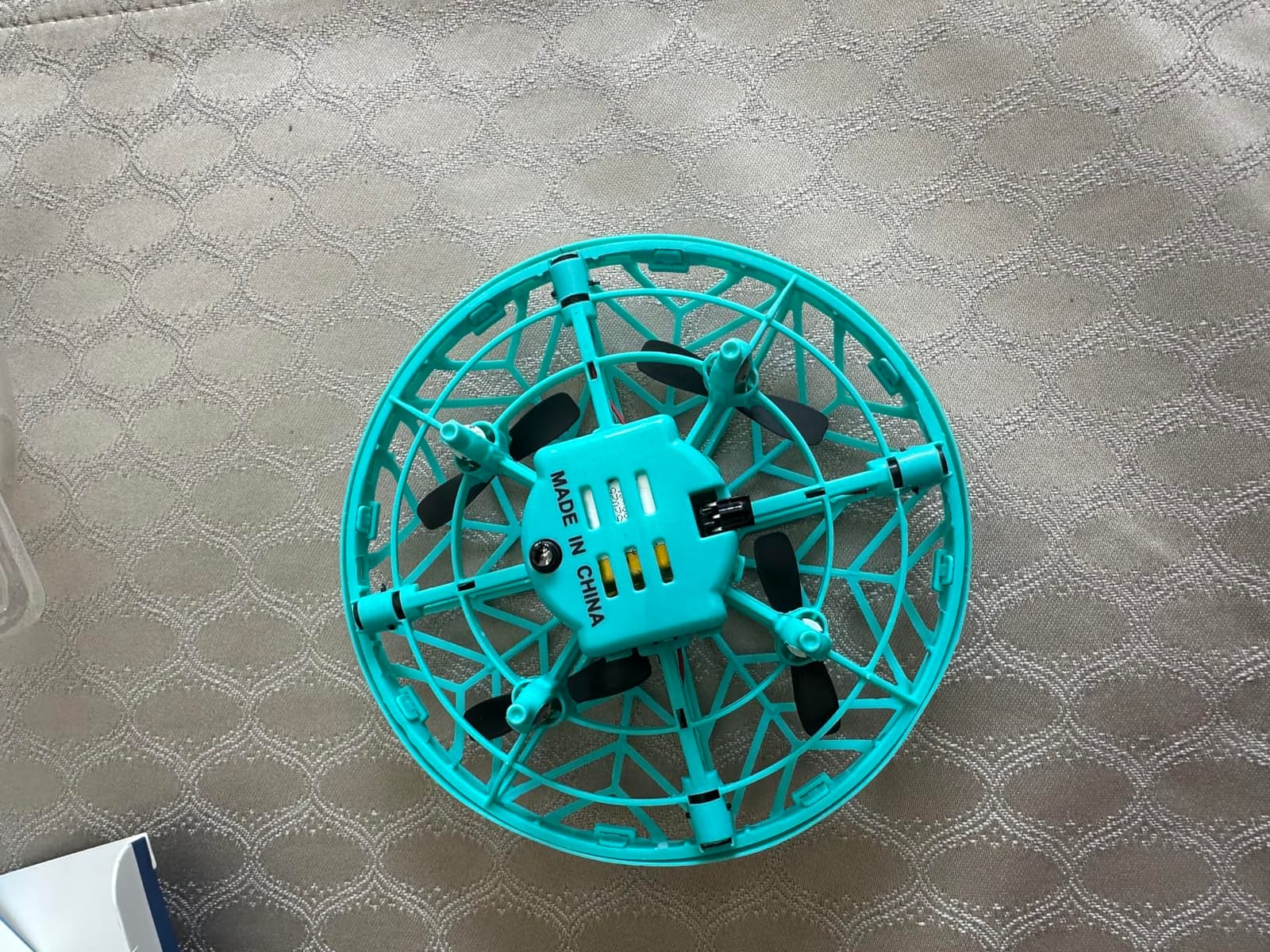Hand Operated Drone Toy for Kids - Easy Fly Hover Drone with AI Motion Sensor, Rechargeable Drones for Kids 8-12 & 6-8, Safe Mini Quadcopter with Auto Hover, 360 Flip/Roll, Perfect Boys Girls Drones for Age 4-6-8-12 Birthday Gifts customer photo 2