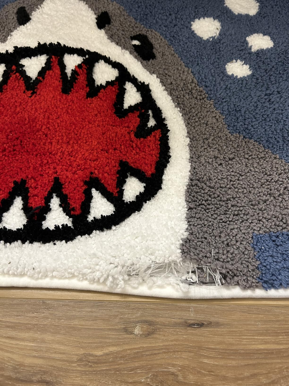 Cute Bath Mat, Funny Cartoon Shark Mat for Room Decoration, Non Slip Extra Absorbent Animal Alligator Bathroom Rug, Machine Washable Ultra Soft Floor Mats for Tub Shower Door 20