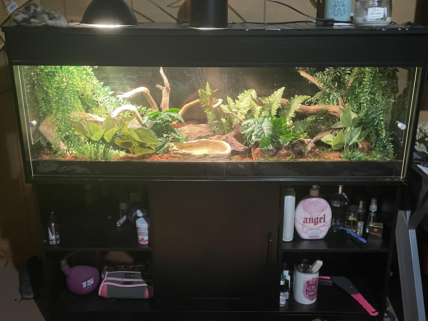 Herture 60 Gallon Reptile Tank with Stand, Reptile Enclosure with Cabinet | Snake Enclosure with Outlets, Sliding Door, Reptile Terrarium Tank Bearded Dragon Tank for Lizards, Geckos Black PX02RTB customer photo 1