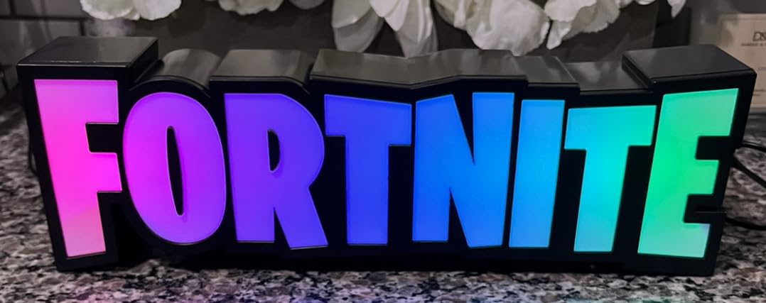 Paladone Fortnite RGB Colour-Changing Logo Light - Officially Licensed Gaming Lamp with Remote Control, Wall or Desk Display, USB Powered Decor for Gamers customer photo 1