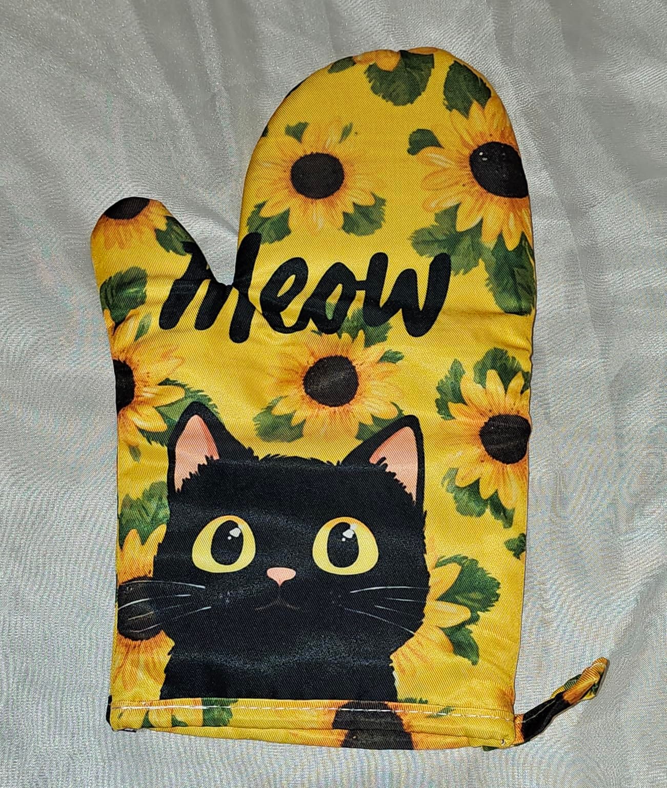 Busy Bee Oven Mitts and Pot Holders Sets Silicone Kitchen Mitts Potholders Heat Resistant Oven Gloves Hot Pads for Kitchen Baking Cooking Grilling BBQ customer photo 2