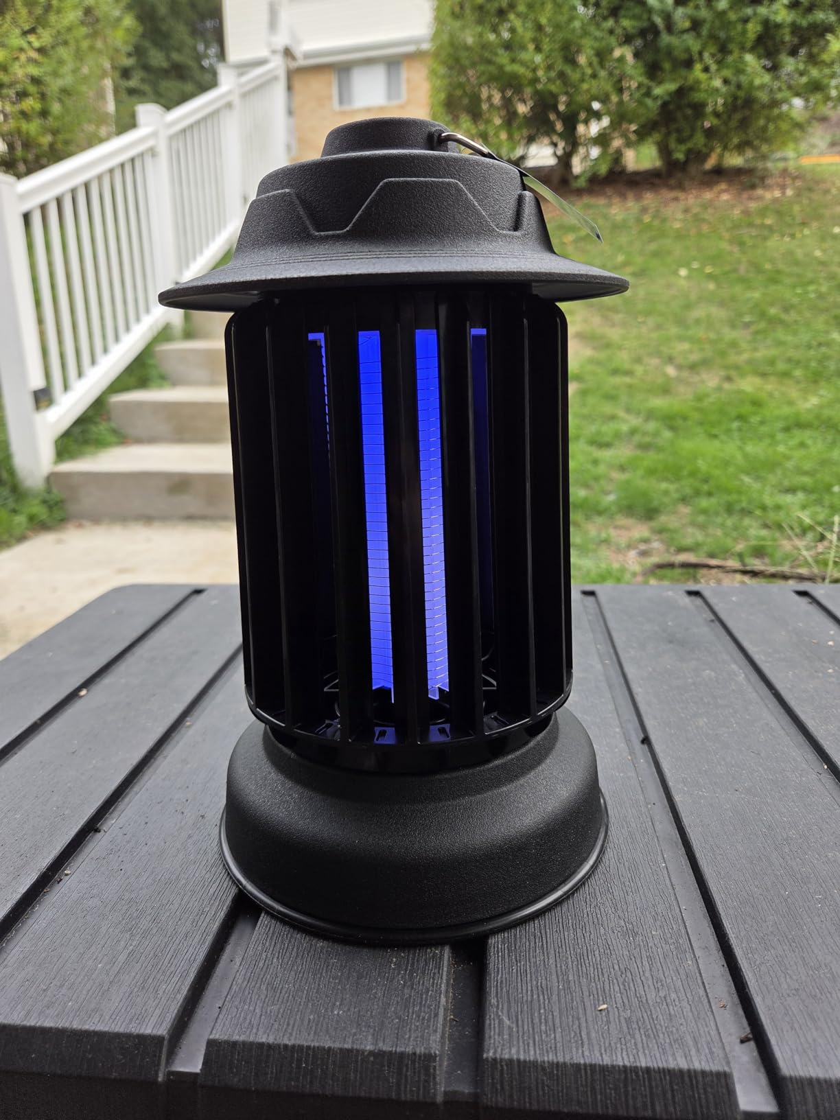 Flowtron 2-in-1 Bug Zapper Lantern, 2150 Sq Ft, Rechargeable customer photo 2