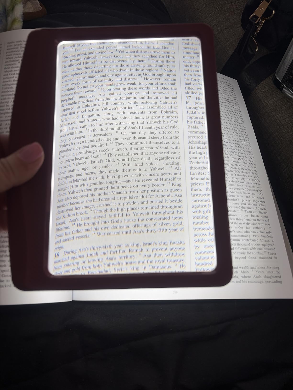 Rechargeable 5X Magnifying Glass for Reading, Large Bright Full Page Magnifier with Light, Handheld LED Dimmable Lighted, Lightweight Book Magnifier for Reading Small Prints Seniors Low Vision customer photo 2