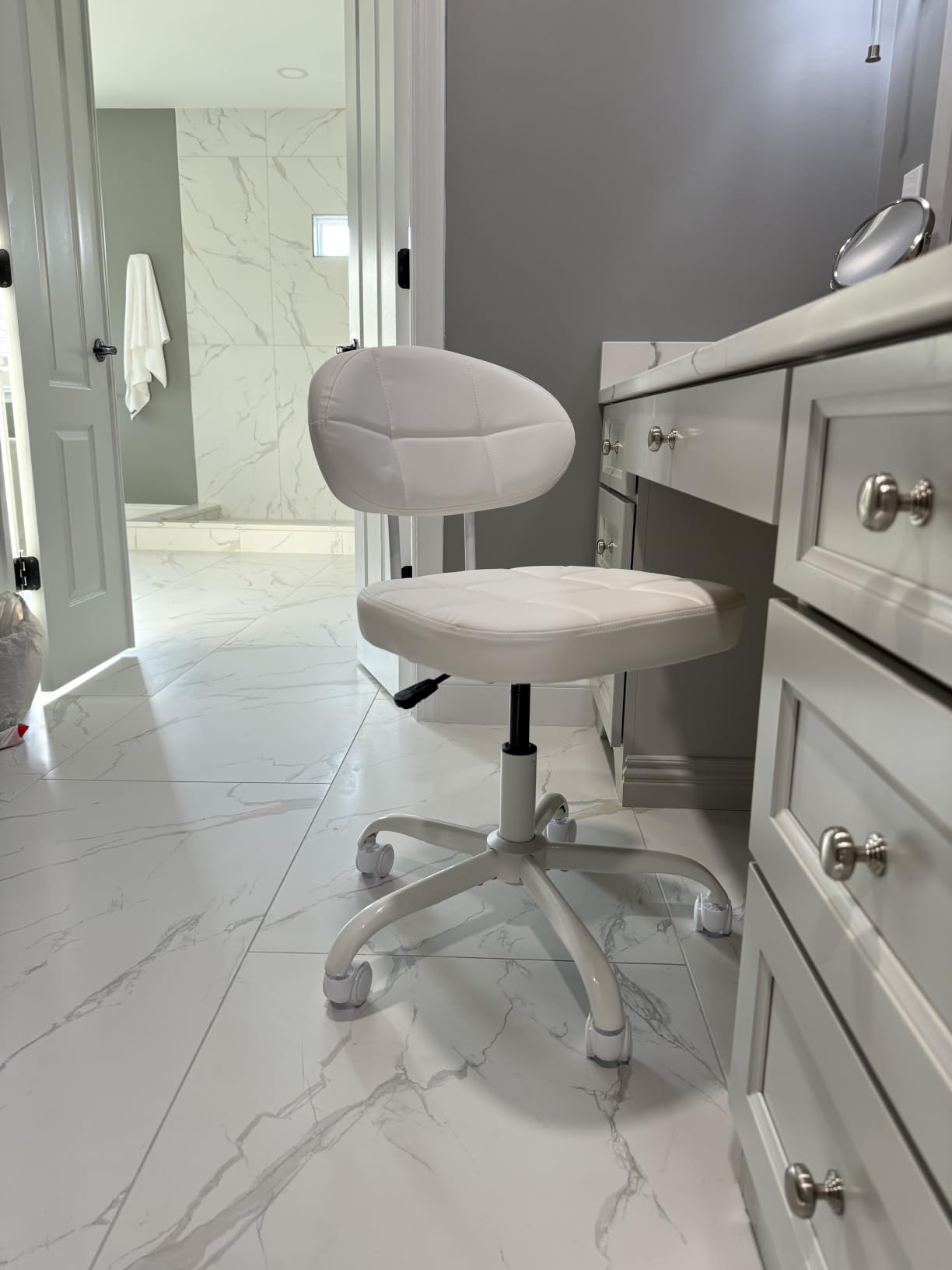Misolant Small Office Chair, Armless Desk Chair with back, Cute Vanity Chair with wheels and Lumbar support, Comfy PU Leather Computer Chairs with Adjustable Height for Small Space, makeup Home, Brown customer photo 1