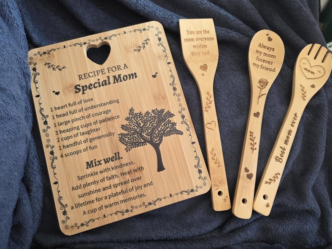 Recipe for Mom Bamboo Cutting Board Set, Engraved Birthday Gift customer photo 2