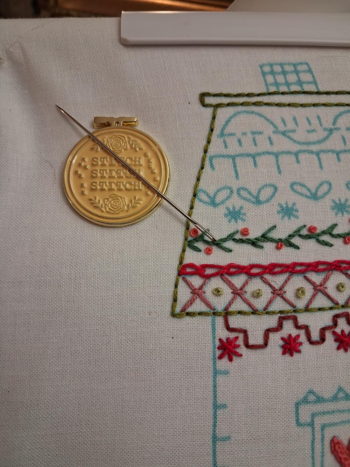 The Quilted Bear Magnetic Needle Minder, Strawberry customer photo 1