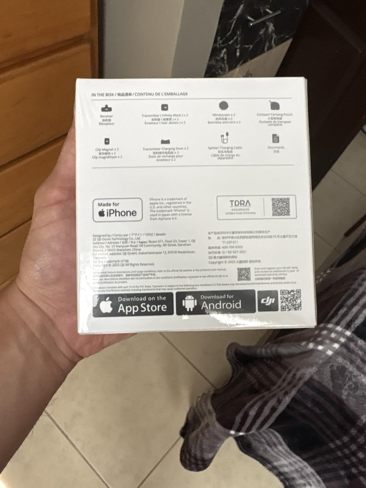 DJI Mic Mini (2 TX + 1 Mobile RX), Ultralight, Active Noise Cancelling | Wireless Lavalier Microphone for iPhone 17/16/15 & Android/PC/Tablet, Plug-and-Play, 300m Transmission, Youtube, Vlog customer photo 1
