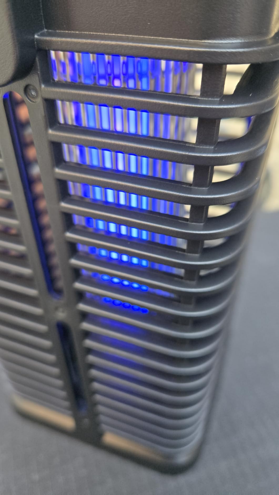 Flowtron Solar & USB-C Rechargeable Bug Zapper with LED Lantern, 530 Sq Ft customer photo 1