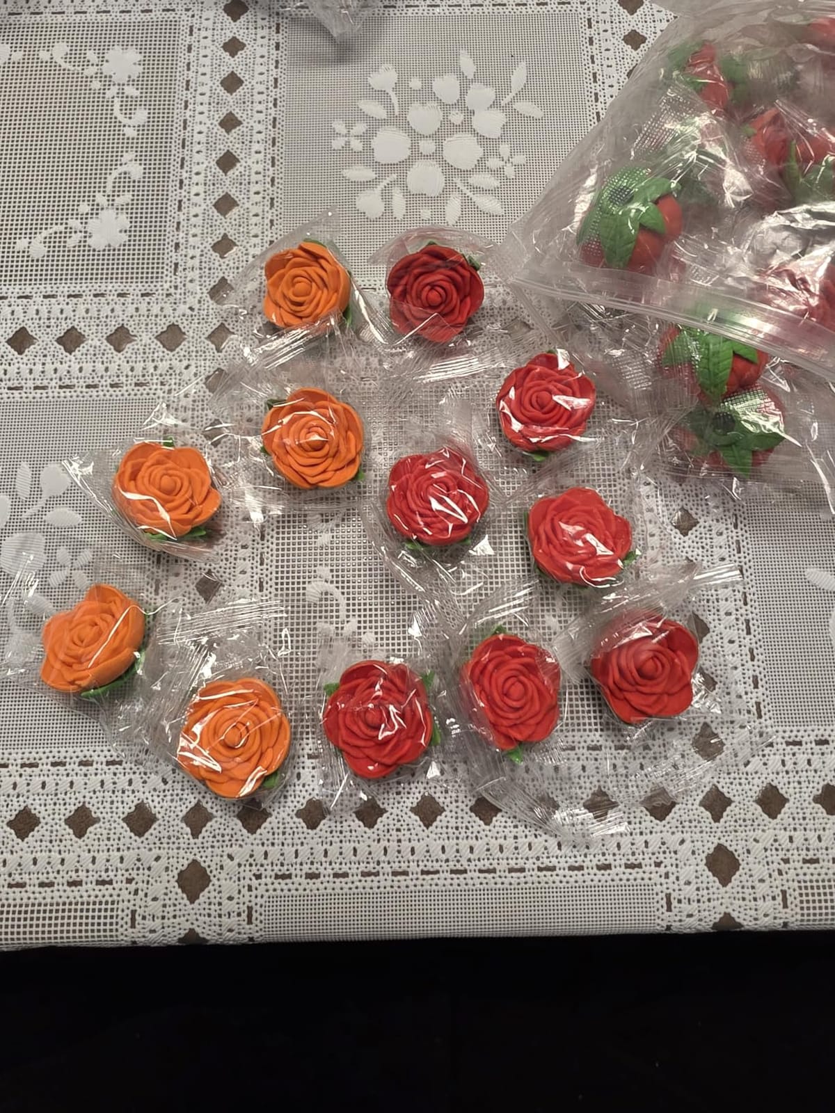 LanMa 30 Pack Pencil Erasers Toppers,Cute Snake Pencil Top Cap Erasers for Kids Classroom Prizes,Game Reward,Easter Egg Fillers,Back to School Supplies,Goodie Bag Stuffers,Party Favor customer photo 2