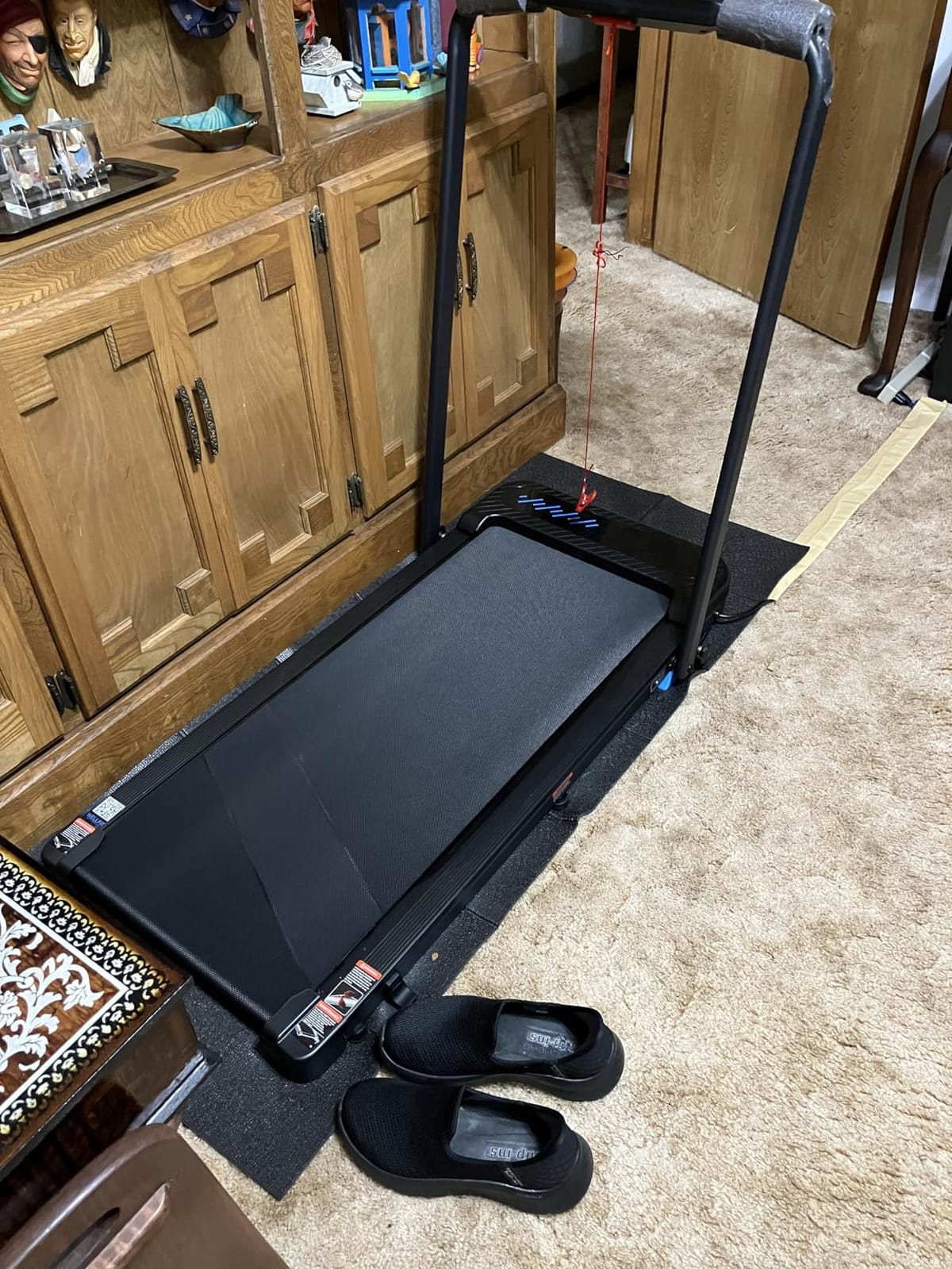 WELLFIT Folding Treadmill for Home, Walking Pad with Incline and Handle Bar customer photo 2