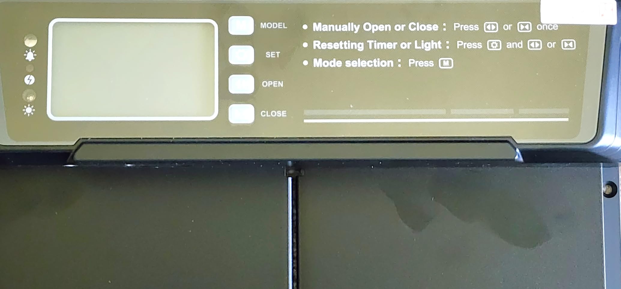 Large Size Automatic Chicken Coop Door Solar Powered - Timer/Light Sensor customer photo 2