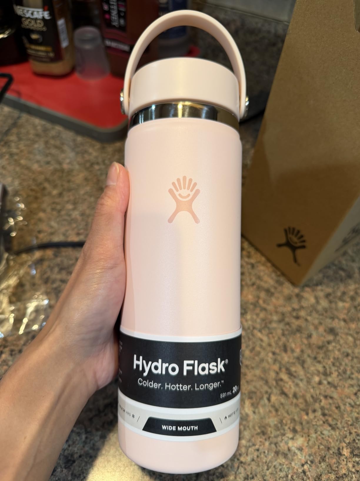 Hydro Flask Water Bottle - Insulated Stainless Steel - Wide Mouth Flex Lid, Non Spill, Leakproof and Refillable in 20 Oz Harbor Blue customer photo 1