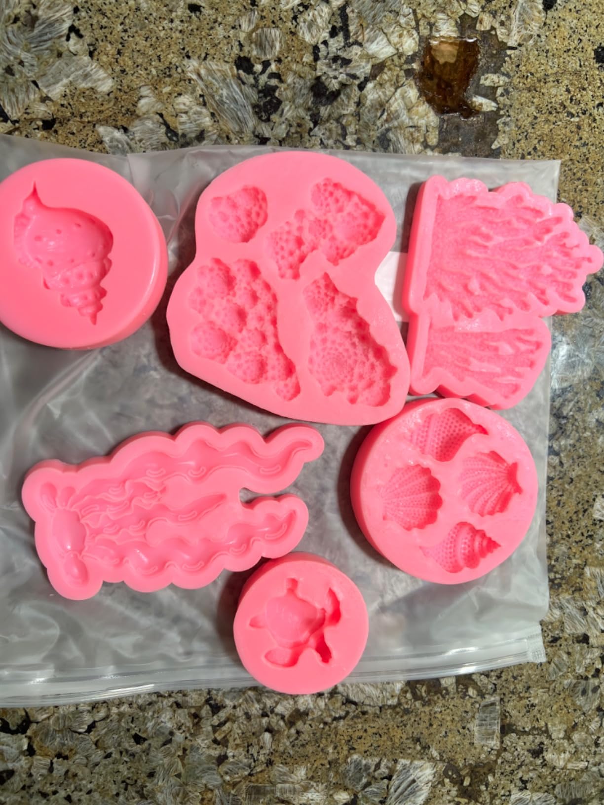 ZiXiang Marine Theme Fondant Mold Starfish Crab Seashell Silicone Mold Of 2 customer photo 1