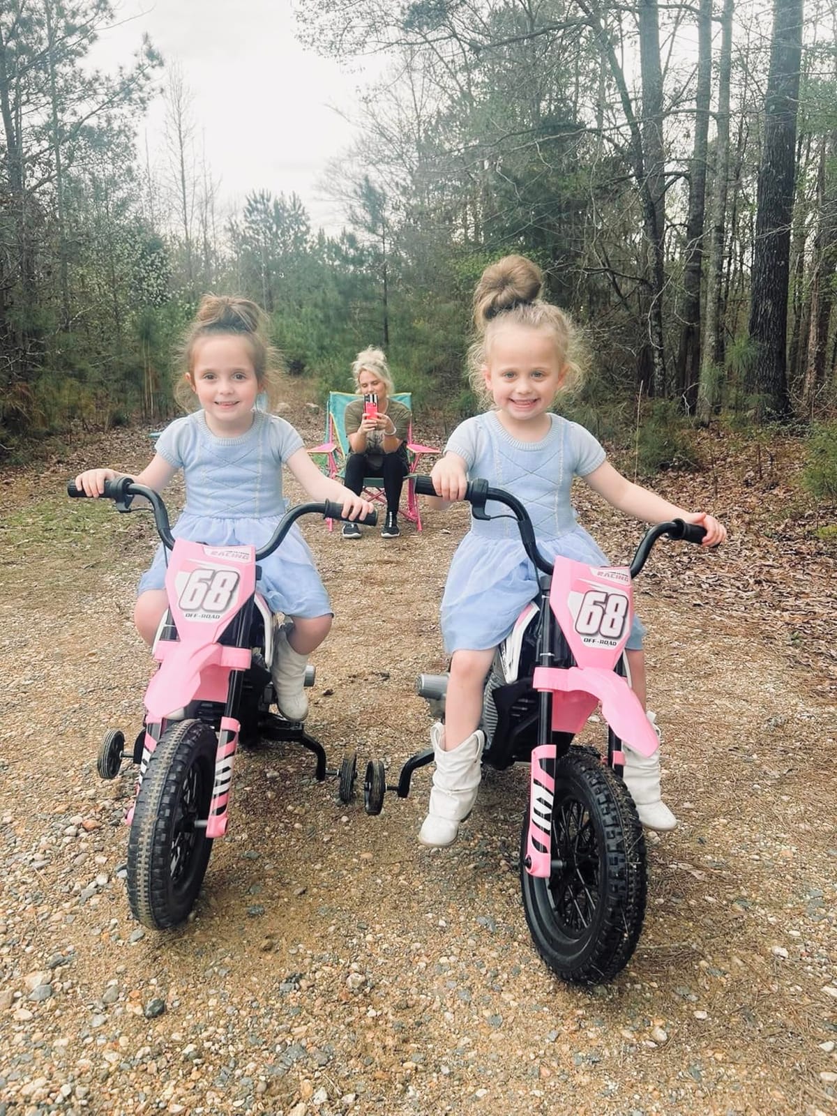 Qaba Kids Dirt Bike with Twist Grip Throttle 12V for Toddler Music Orange customer photo 1