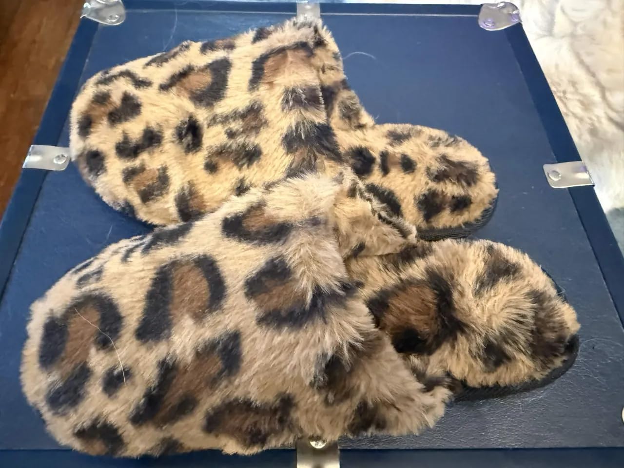 JOLLYVOGUE Cheetah Slippers for Women, Leopard Memory Foam House Shoes customer photo 1
