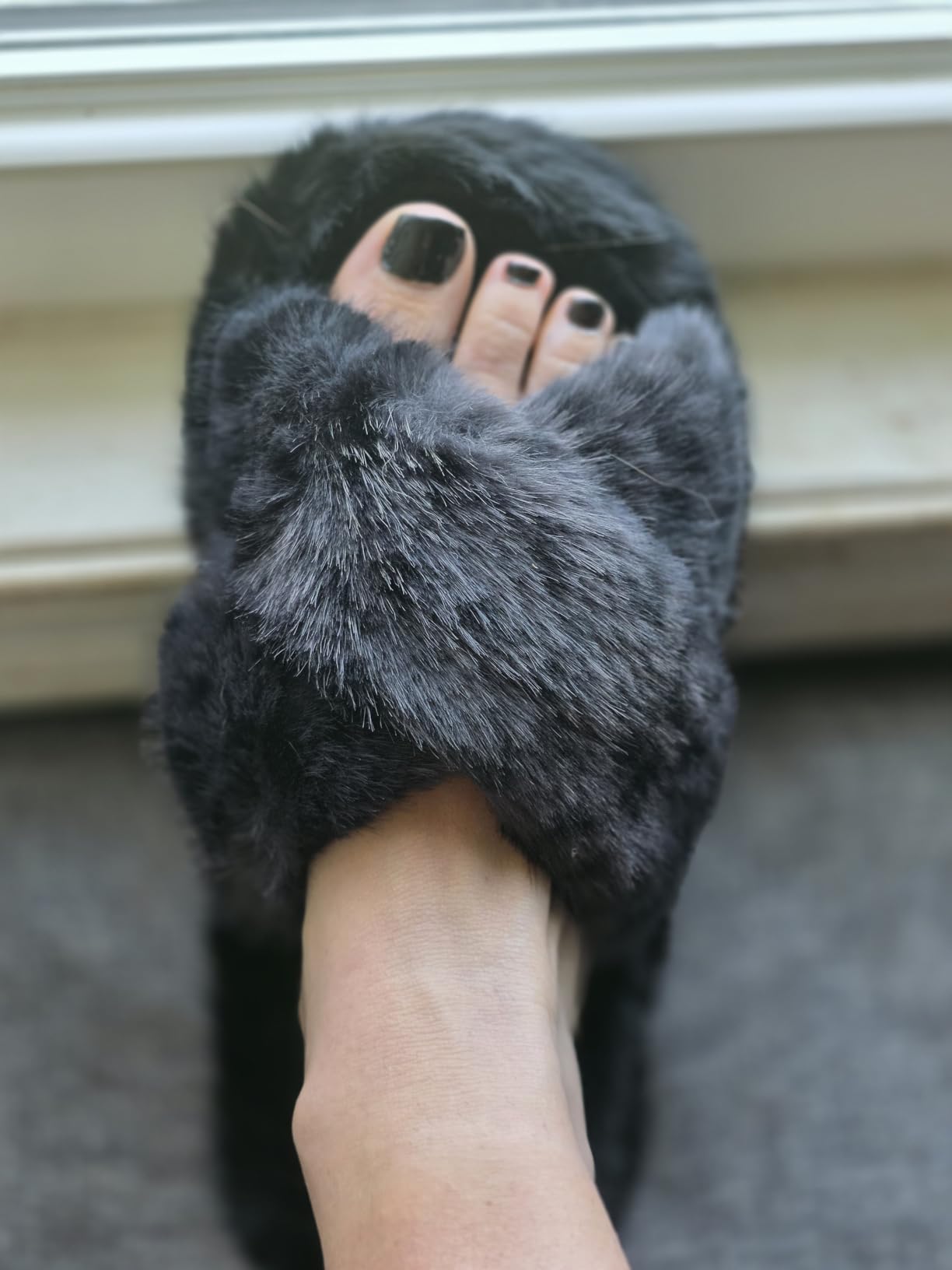 Women's Leopard Cross Band Fuzzy Slippers Open Toe Memory Foam House Shoes Indoor Outdoor Non Slip House Slides customer photo 2