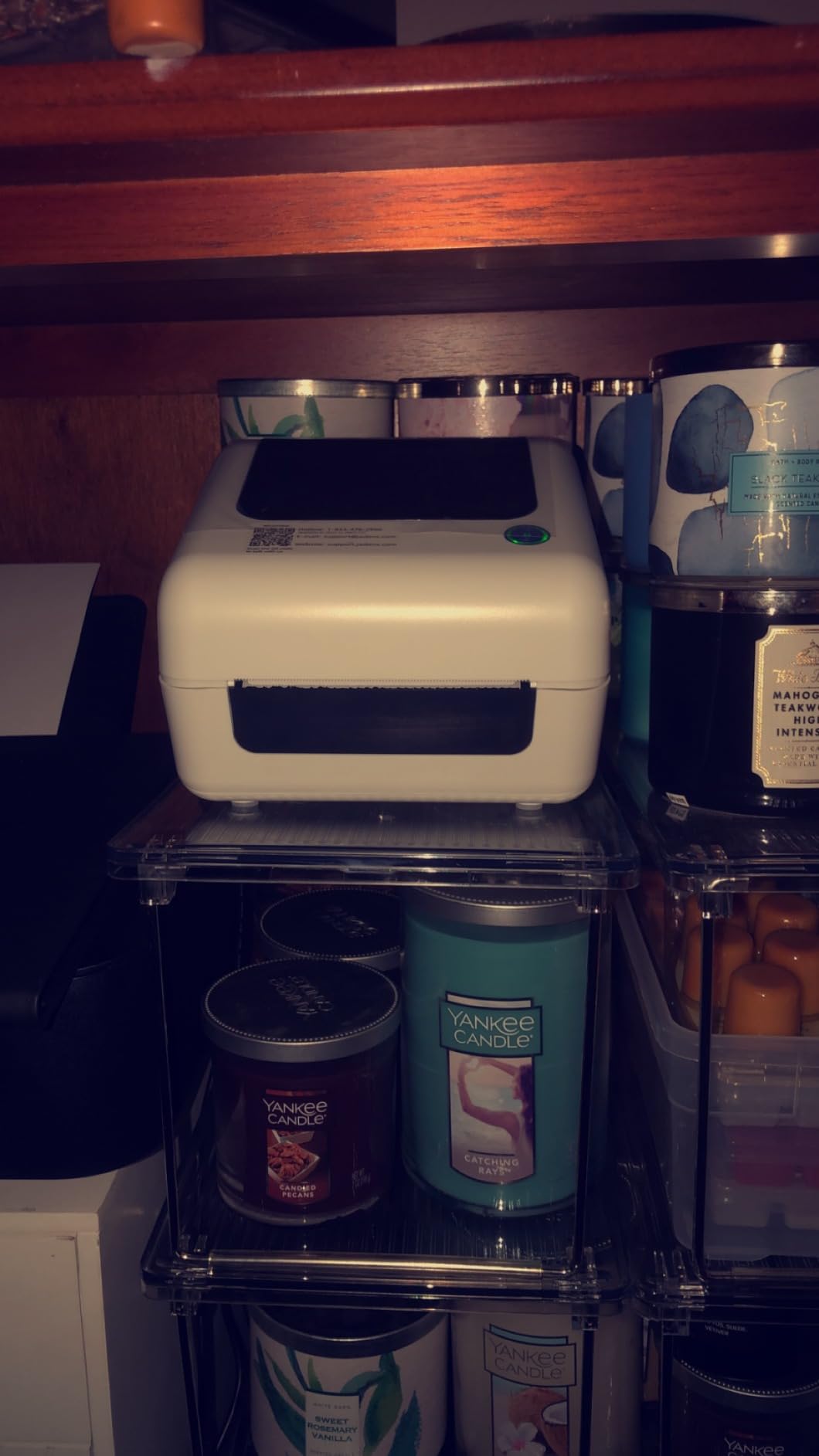 Bluetooth Thermal Shipping Label Printer with Built-in Label Bin, Wireless 4x6 Label Printer for iPhone, Android, Windows & Mac, Includes 50 Labels, Works with USPS, UPS, Amazon, Etsy, Shopify, Black customer photo 2