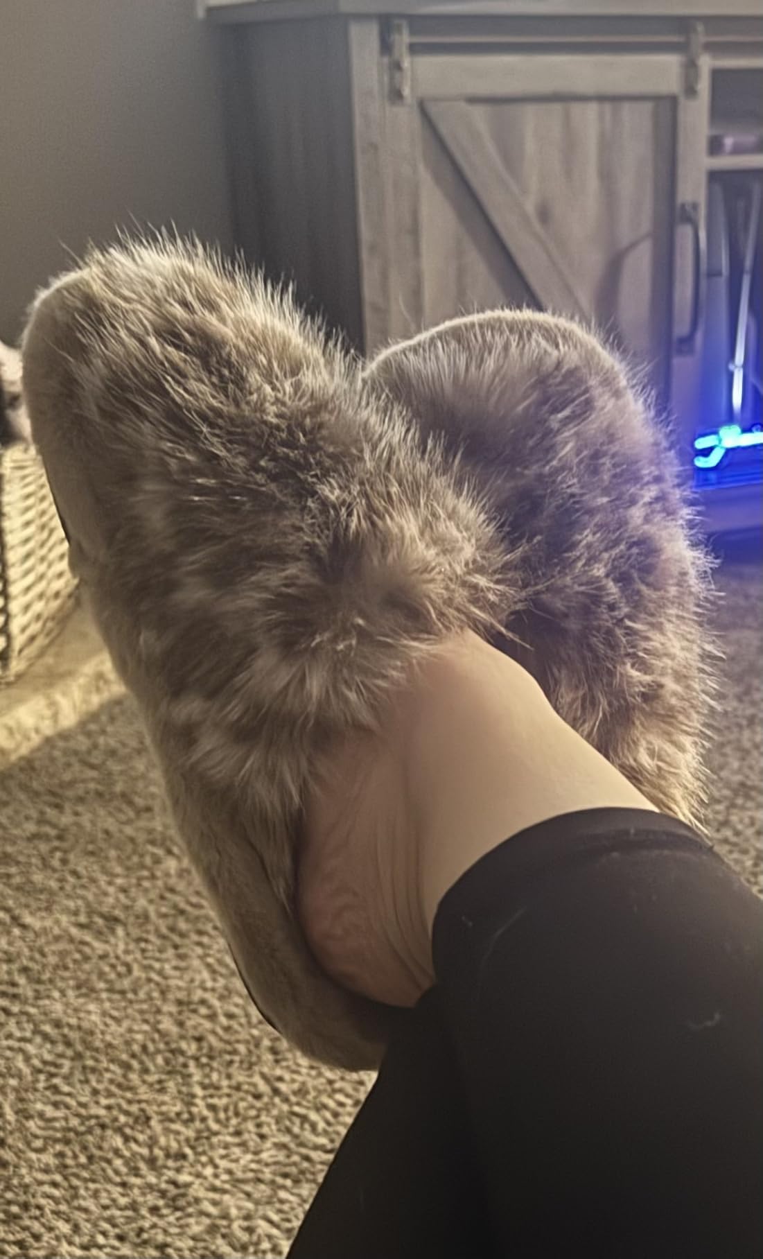 Leopard Fuzzy Scuff Slippers for Women, Memory Foam House Slippers Indoor Outdoor, Cozy Plush Closed Toe House Shoes customer photo 1