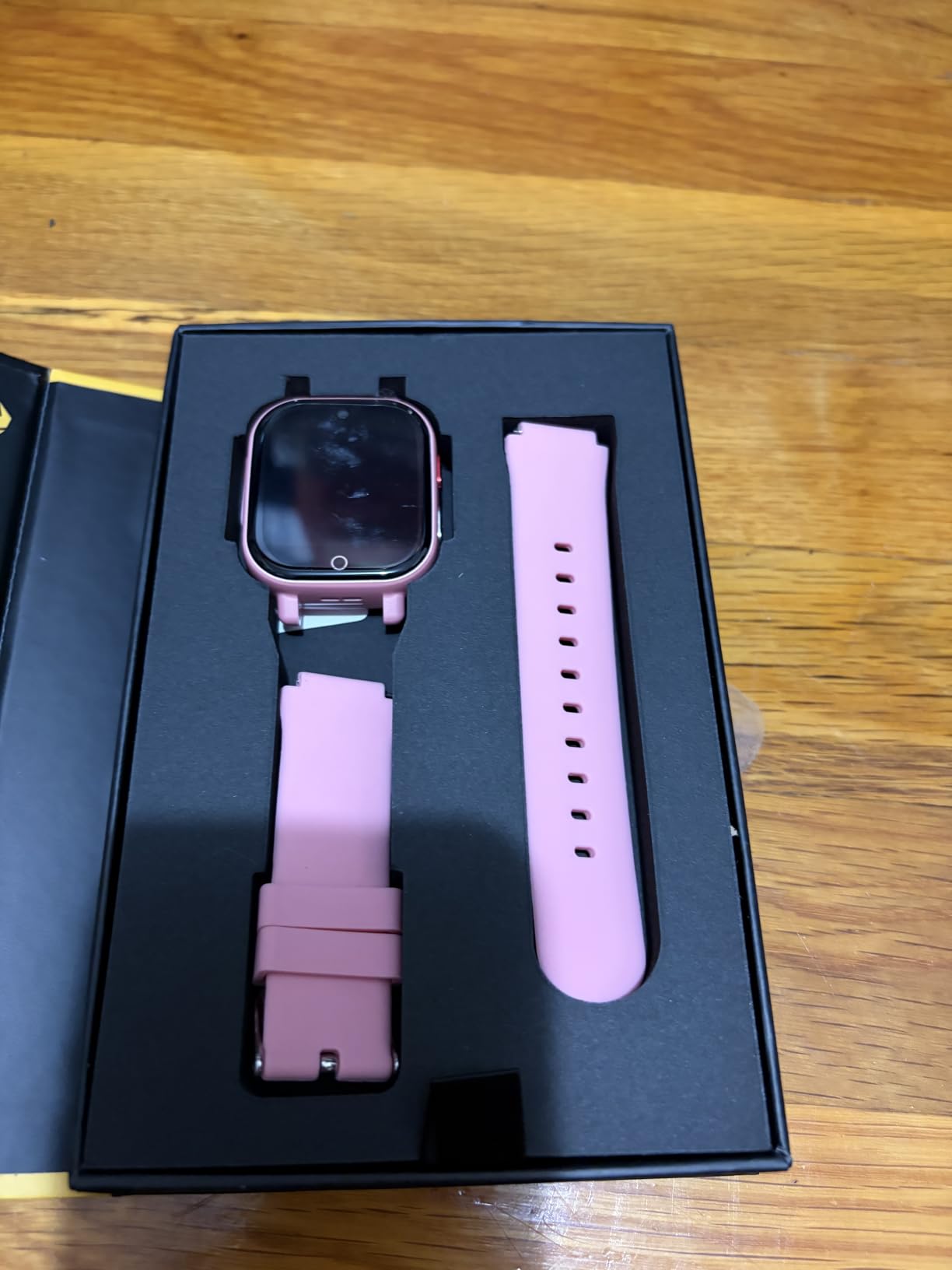 Smart Watch for Kids, 4G Kids Smartwatch with GPS Tracker Calling (Blue) customer photo 2